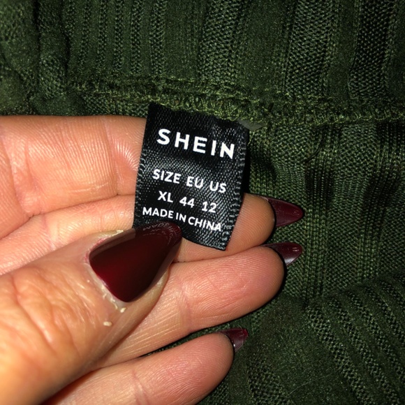 Knit like Turtle Neck Dress - Picture 2 of 2